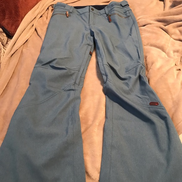 Roxy Cabin snowpants - Picture 1 of 4